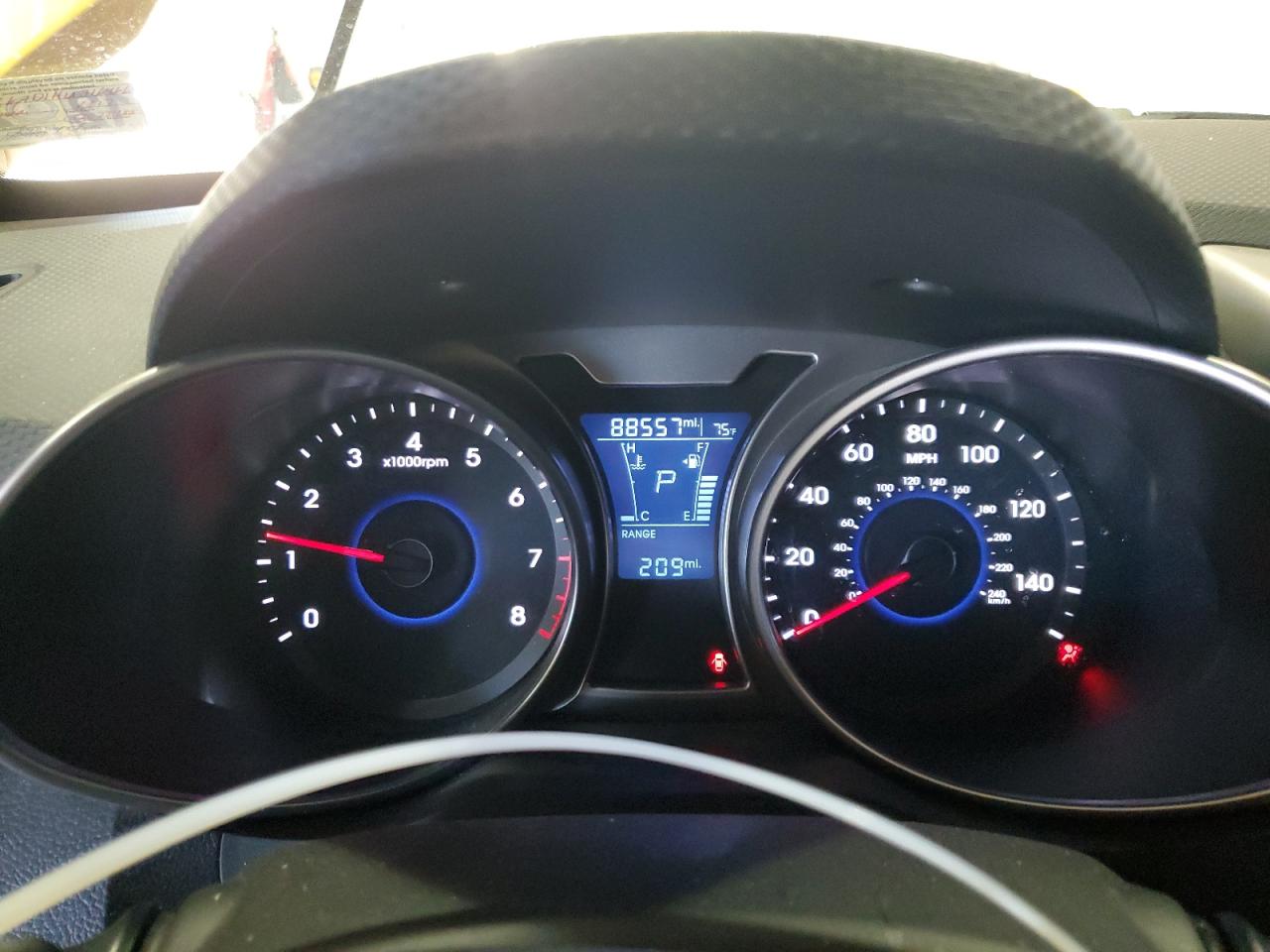 2017 Hyundai Veloster VIN: KMHTC6AD1HU316466 Lot: 84928885