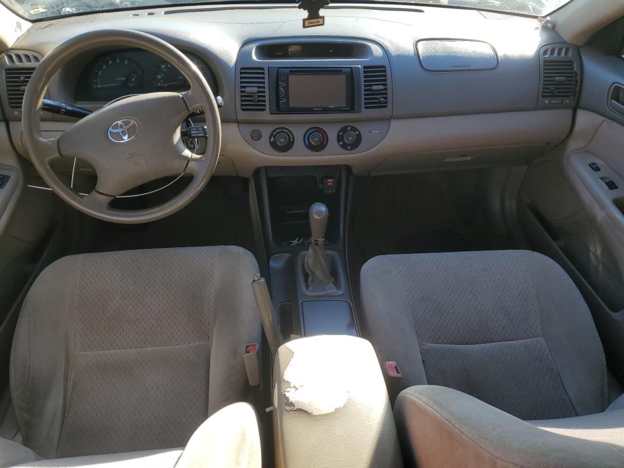 2002 Toyota Camry Le VIN: JTDBE32K620060622 Lot: 86514615