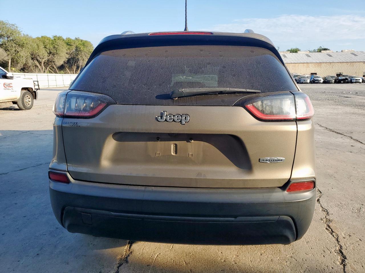 2019 Jeep Cherokee Latitude VIN: 1C4PJLCB7KD388155 Lot: 85749355