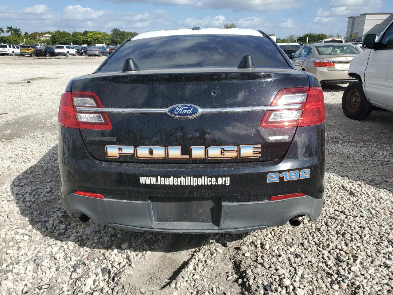 2016 Ford Taurus Police Interceptor VIN: 1FAHP2MK5GG116100 Lot: 83778685