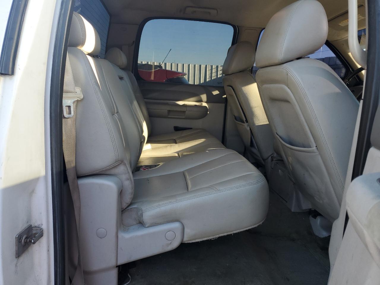 2010 GMC Sierra K2500 Sle VIN: 1GT4K0B65AF111252 Lot: 82192155