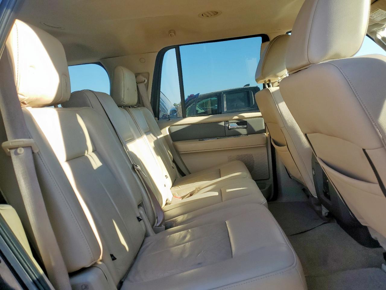 2011 Ford Expedition Xlt VIN: 1FMJU1H58BEF02593 Lot: 82413535