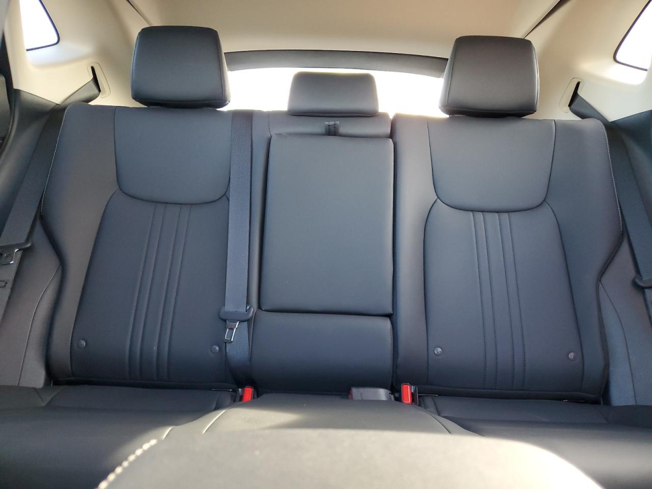 2025 Lexus Nx 250 Base VIN: 2T2ADCAZ2SC020133 Lot: 82772525