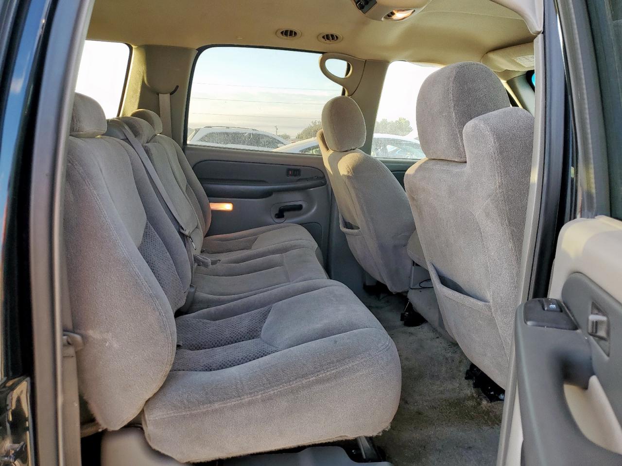 2003 Chevrolet Suburban K1500 VIN: 3GNFK16Z53G154565 Lot: 85582955