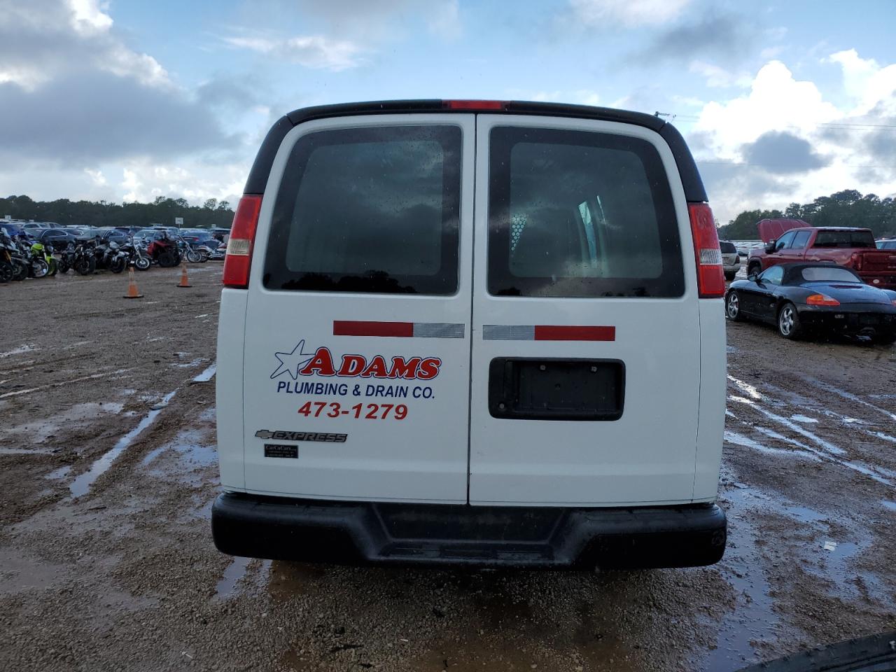 2017 Chevrolet Express G2500 VIN: 1GCWGAFF8H1120951 Lot: 82195555