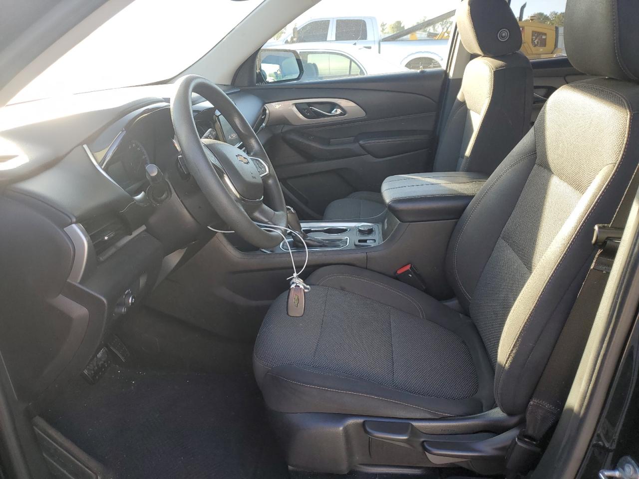 2018 Chevrolet Traverse Ls VIN: 1GNEVFKWXJJ106728 Lot: 82219125