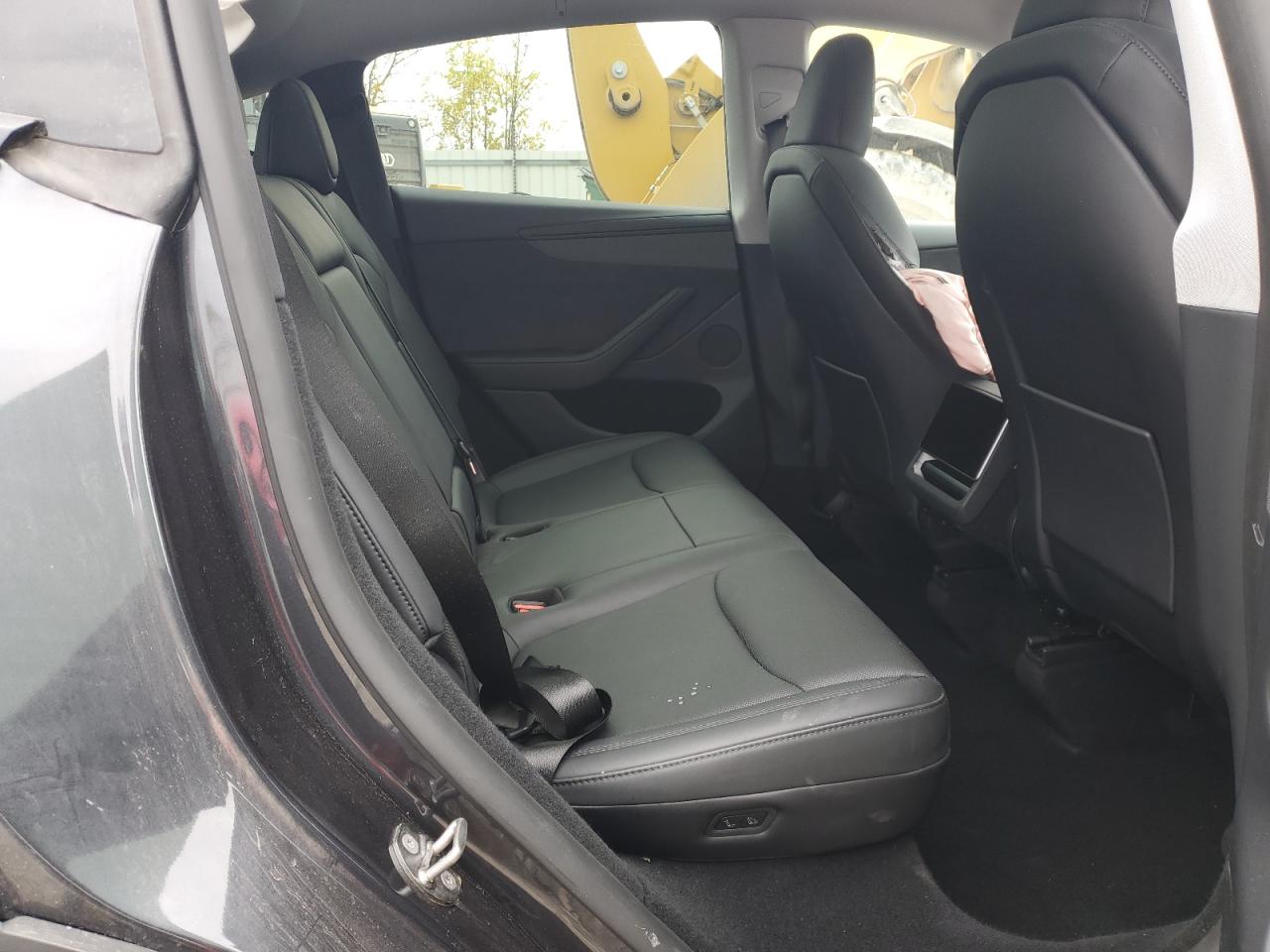 2026 Tesla Model Y VIN: 7SAYGDEE1TF334122 Lot: 82268545