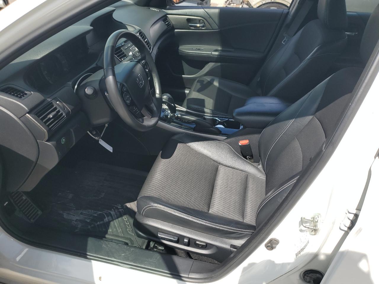 2017 Honda Accord Sport VIN: 1HGCR2F53HA223514 Lot: 85585315