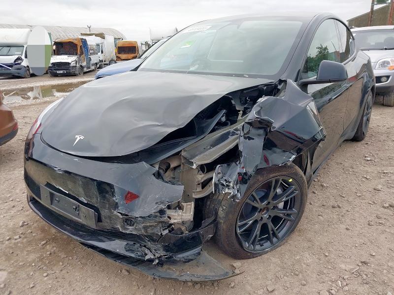 2024 TESLA MODEL Y LONG RANGE RWD 5DR AUTO for sale at Copart YORK