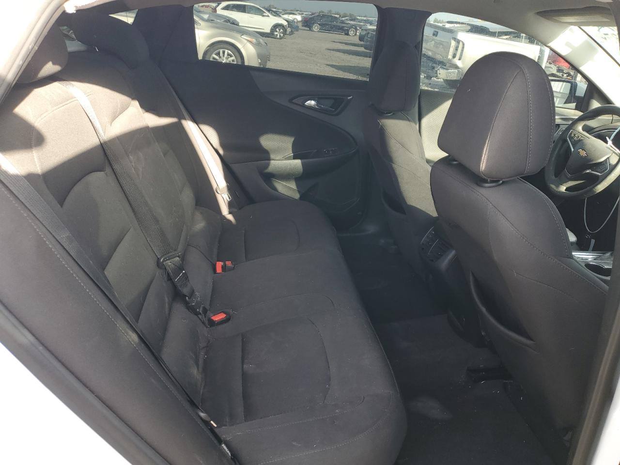 2019 Chevrolet Malibu Lt VIN: 1G1ZD5ST2KF109407 Lot: 85000835