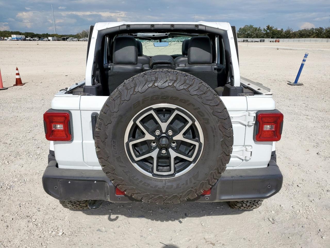 2022 Jeep Wrangler Unlimited Sahara VIN: 1C4HJXEG5NW116832 Lot: 82335775