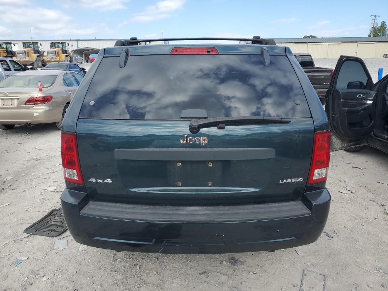 2005 Jeep Grand Cherokee Laredo VIN: 1J4GR48K55C519322 Lot: 85663025