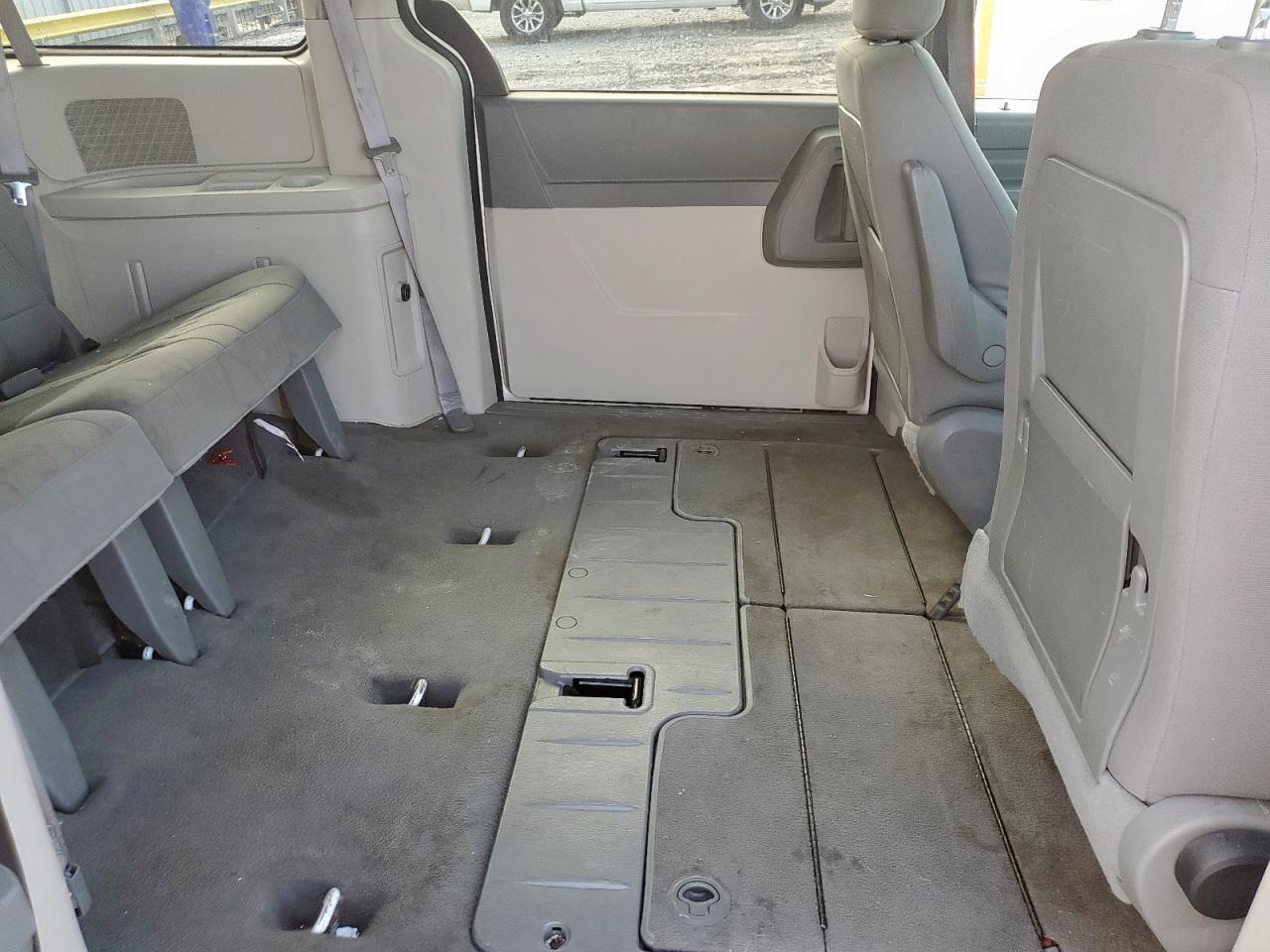 2008 Dodge Grand Caravan Se VIN: 2D8HN44H48R633986 Lot: 86811405