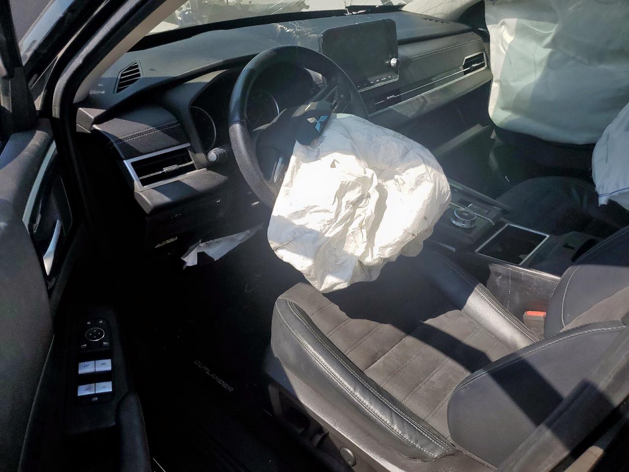 2022 Mitsubishi Outlander Se VIN: JA4J3UA87NZ011792 Lot: 84947535