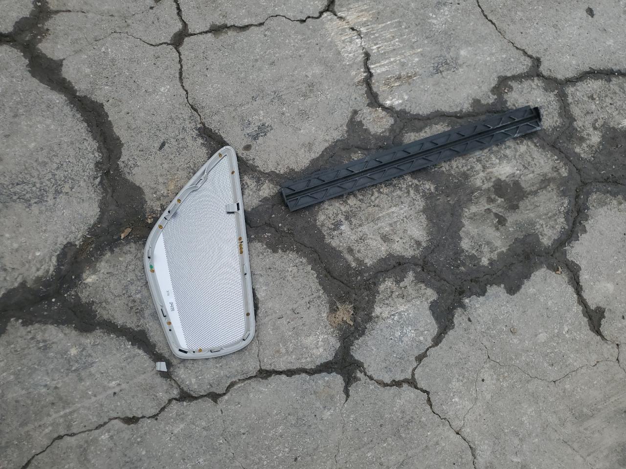 2016 Audi S8 Plus Quattro VIN: WUAJ5AFD1GN900525 Lot: 90140685