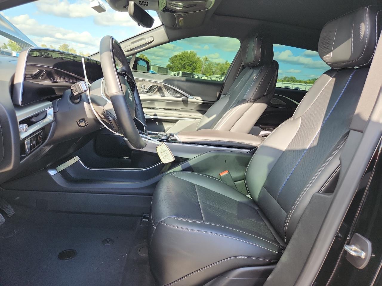 2023 Cadillac Lyriq Luxury VIN: 1GYKPMRK0PZ003304 Lot: 90723255