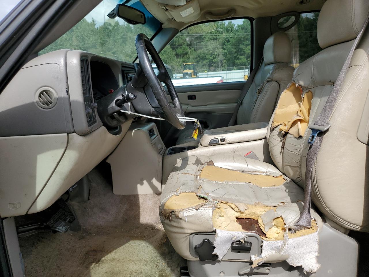 2002 Chevrolet Suburban C1500 VIN: 3GNEC16Z52G307856 Lot: 81995365