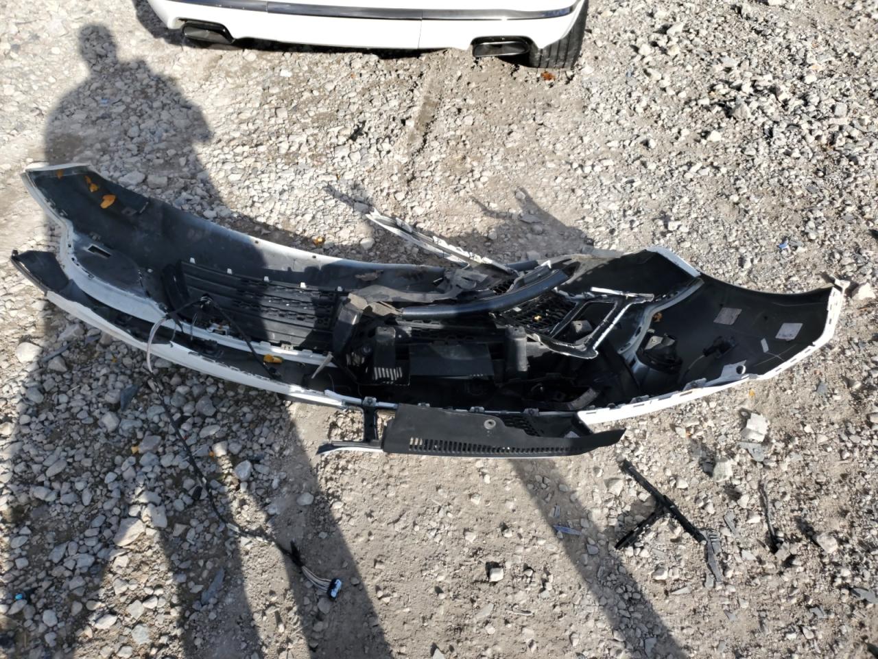 2015 Jeep Grand Cherokee Overland VIN: 1C4RJFCG3FC130765 Lot: 82283305