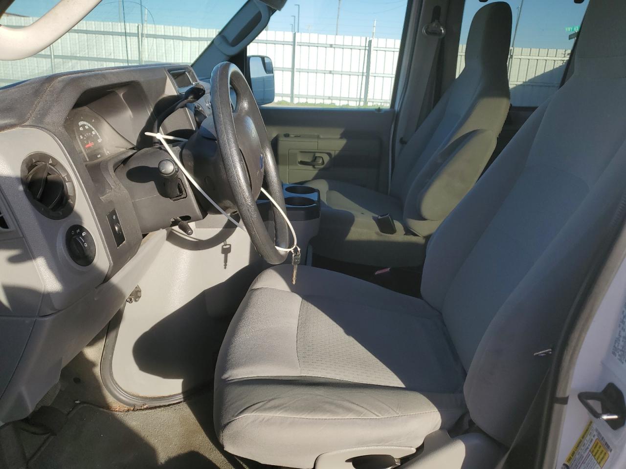 2012 Ford Econoline E350 Super Duty Wagon VIN: 1FBSS3BL5CDA56609 Lot: 82680085