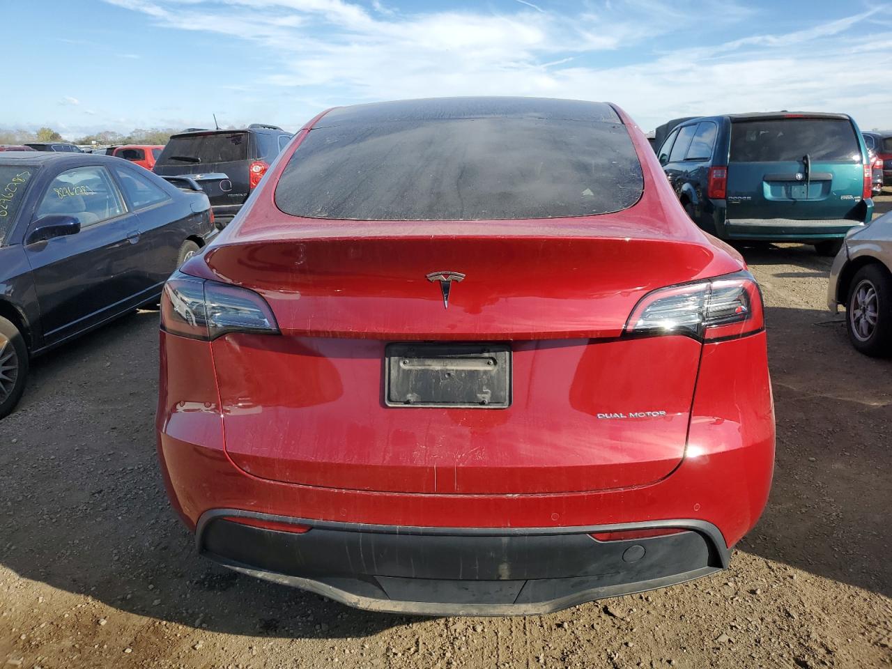 2022 Tesla Model Y VIN: 7SAYGAEE1NF361385 Lot: 87196155