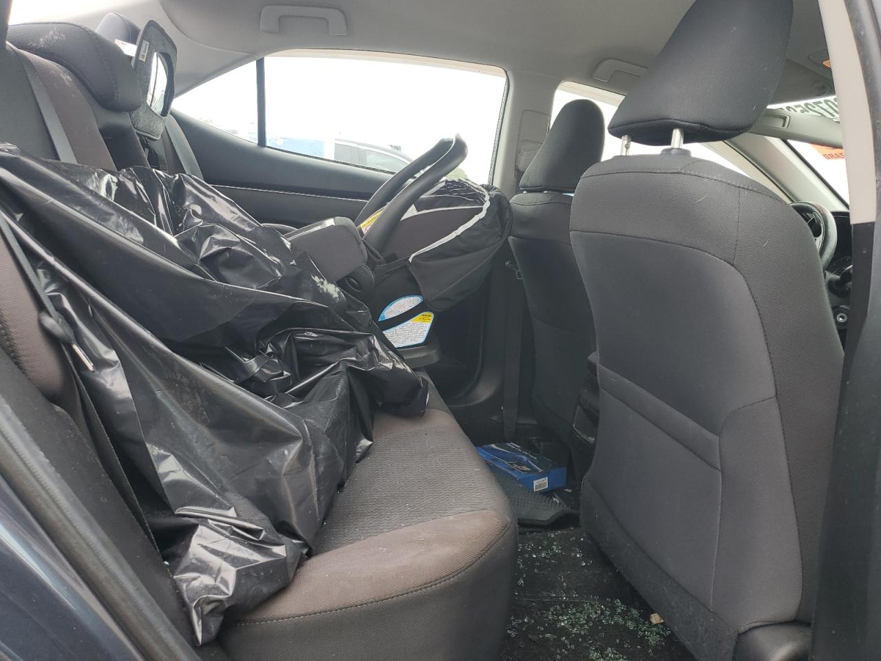 2019 Toyota Corolla L VIN: 5YFBURHE5KP913279 Lot: 86072585