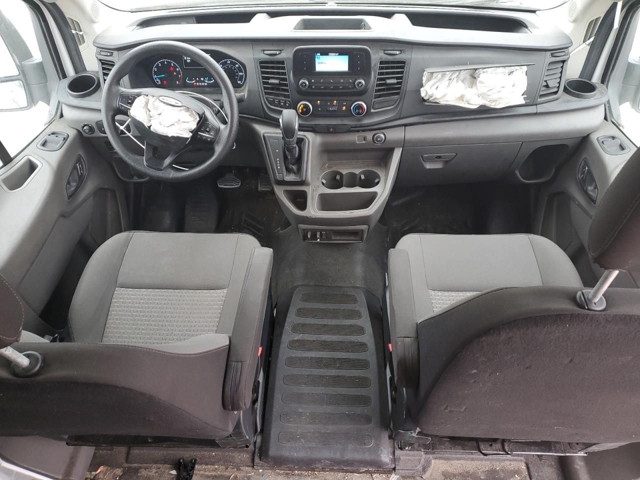 2023 Ford Transit 250 Delivery Van VIN: 1FTBR1C86PKA33976 Lot: 90230385