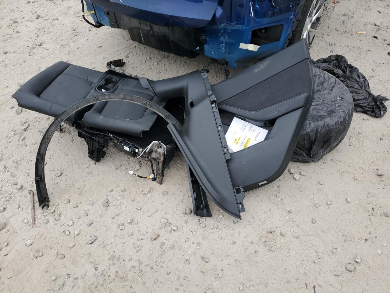 2021 Tesla Model Y VIN: 5YJYGAEE2MF225357 Lot: 89530115