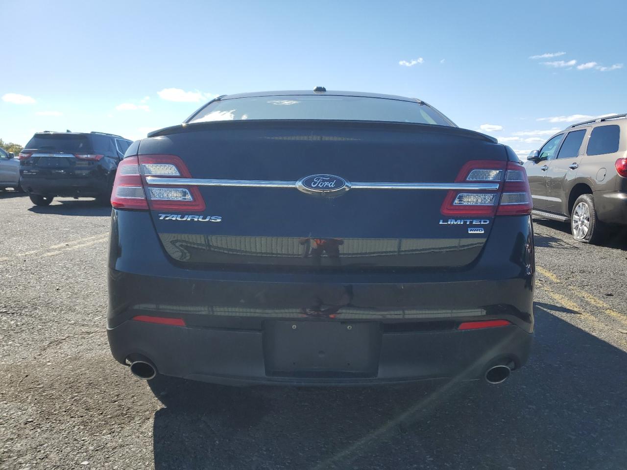 2017 Ford Taurus Limited VIN: 1FAHP2J89HG136828 Lot: 85195065