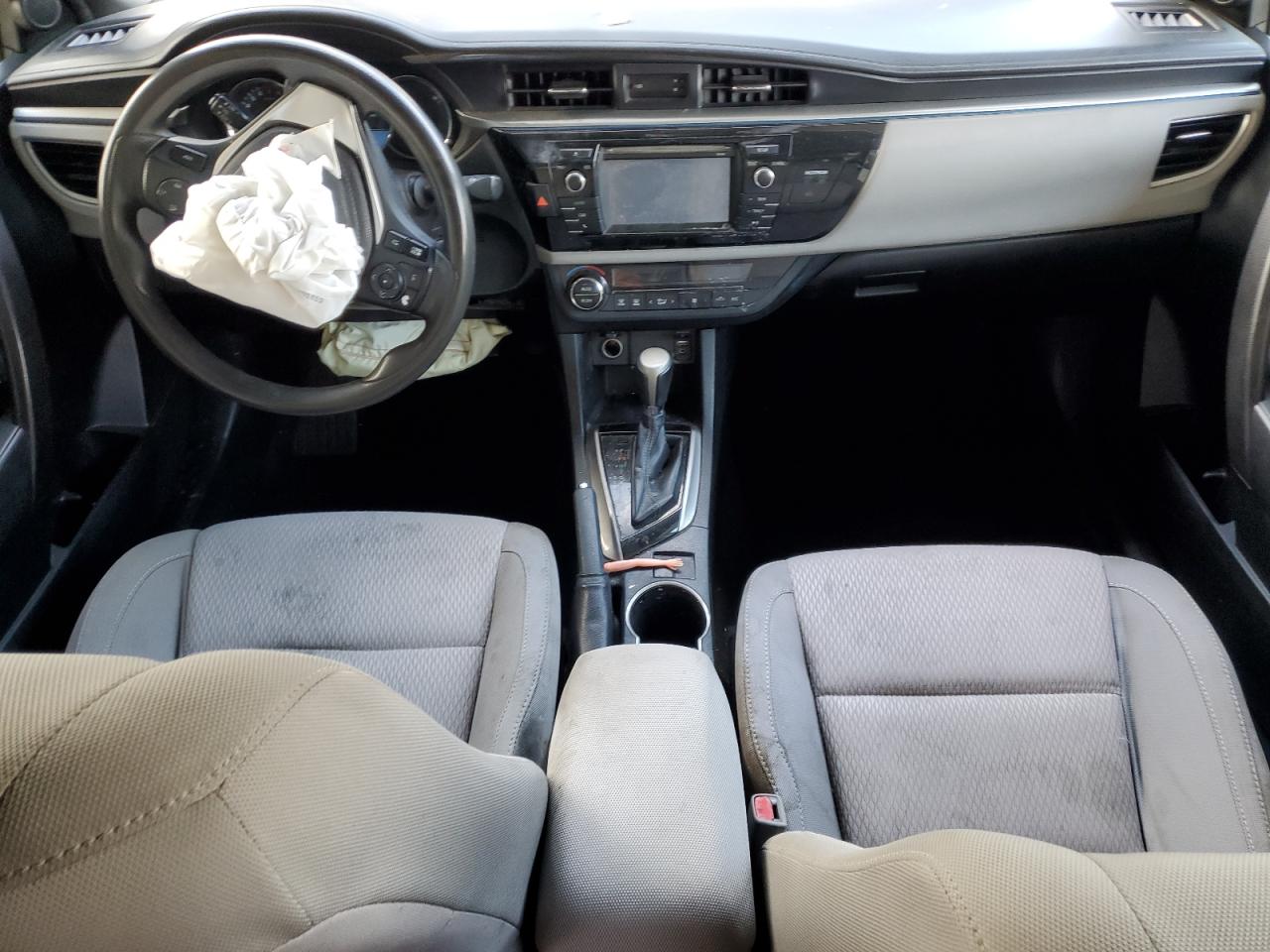 2015 Toyota Corolla L VIN: 5YFBURHE1FP315728 Lot: 84973715