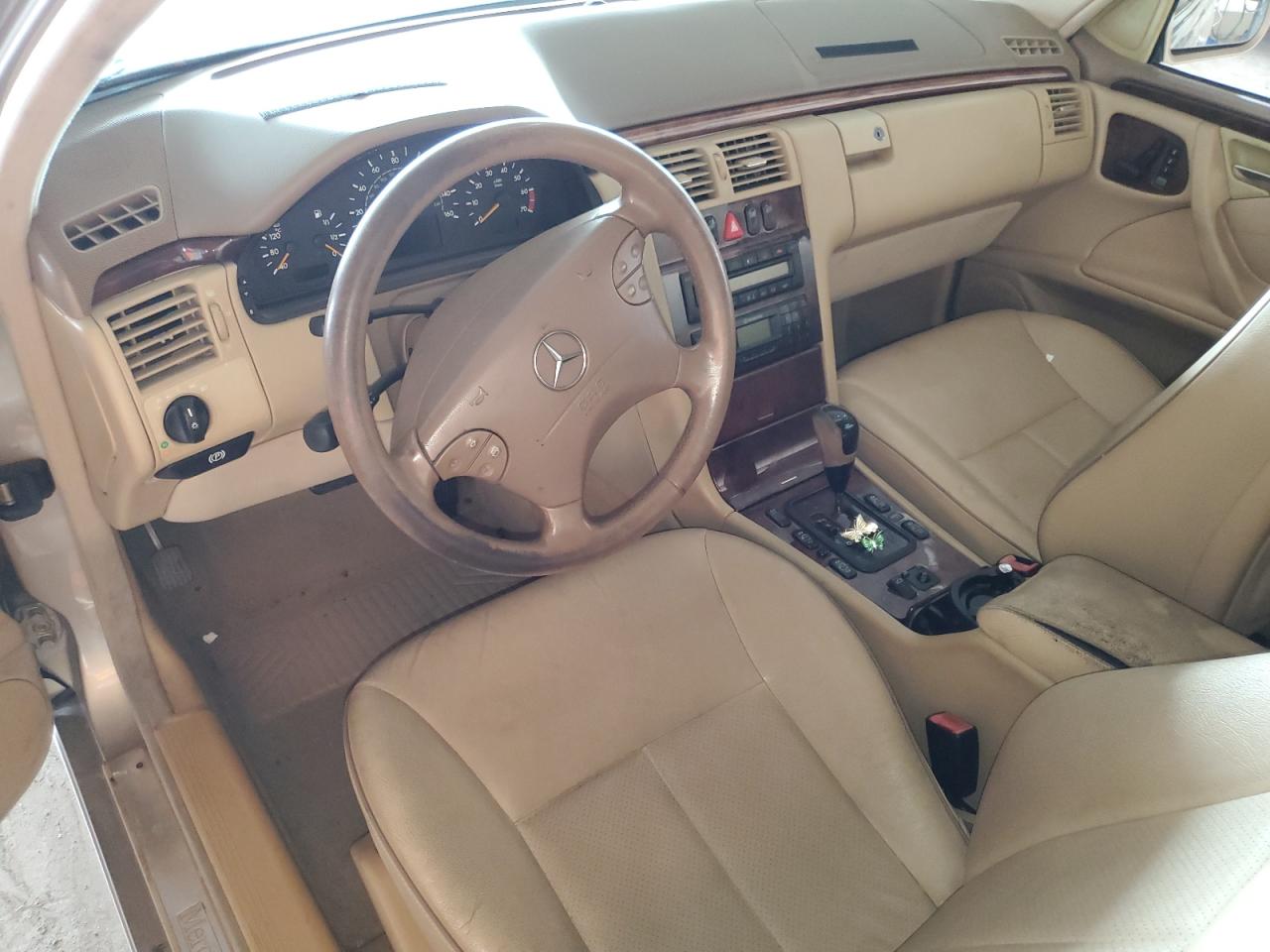 2001 Mercedes-Benz E 430 VIN: WDBJF70J71X049580 Lot: 84470085