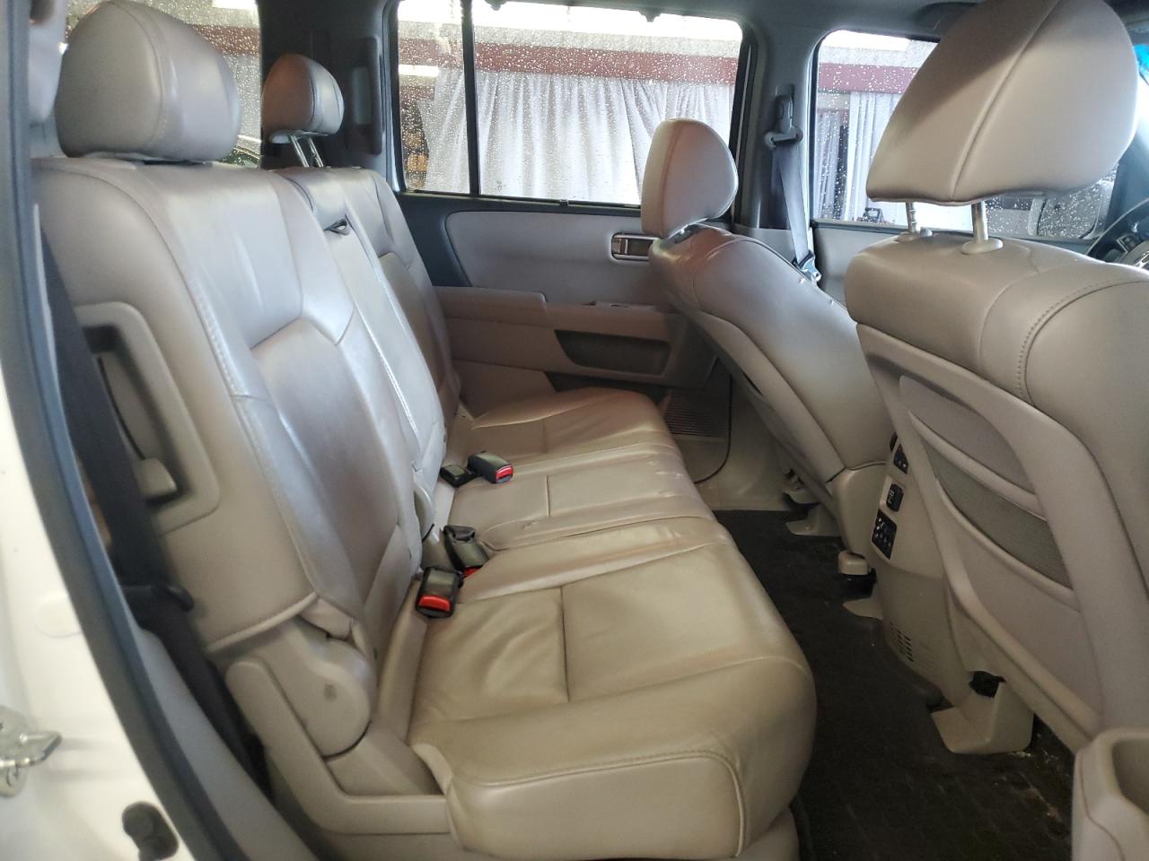 2011 Honda Pilot Touring VIN: 5FNYF4H96BB030619 Lot: 85697345