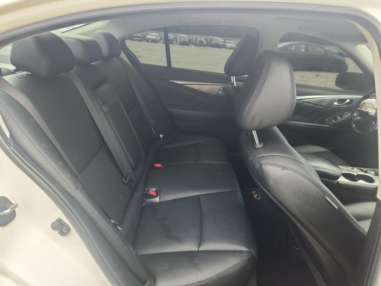 2014 Infiniti Q50 Base VIN: JN1BV7AP6EM671058 Lot: 82228085