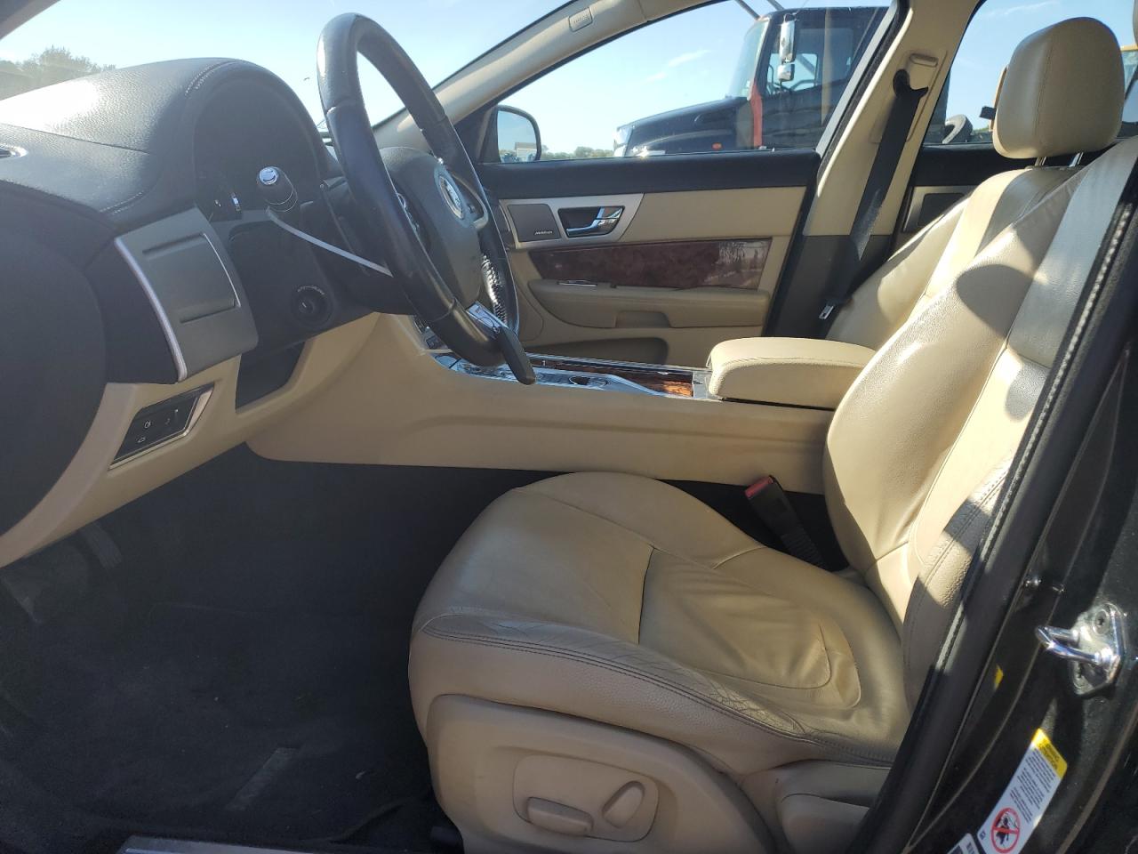 2013 Jaguar Xf VIN: SAJWJ0EF5D8S72749 Lot: 85108725