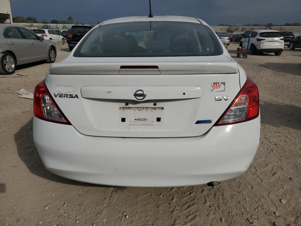 2014 Nissan Versa S VIN: 3N1CN7AP6EL833219 Lot: 86608735