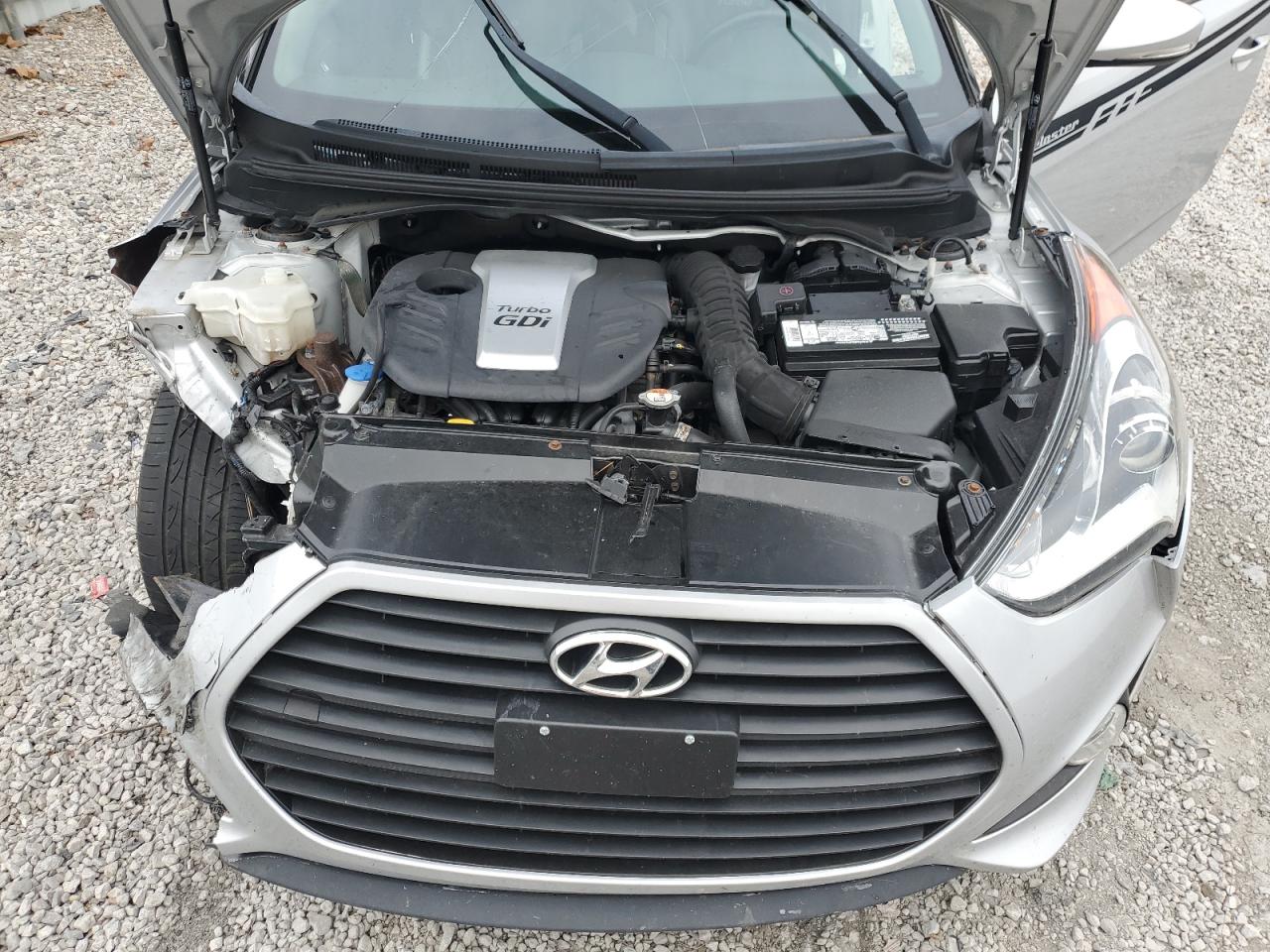 2015 Hyundai Veloster Turbo VIN: KMHTC6AE5FU240675 Lot: 90251105