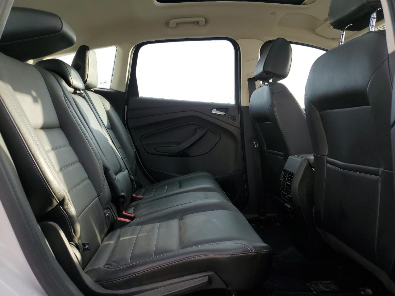 2016 Ford C-Max Premium Sel VIN: 1FADP5CU1GL104343 Lot: 87307485