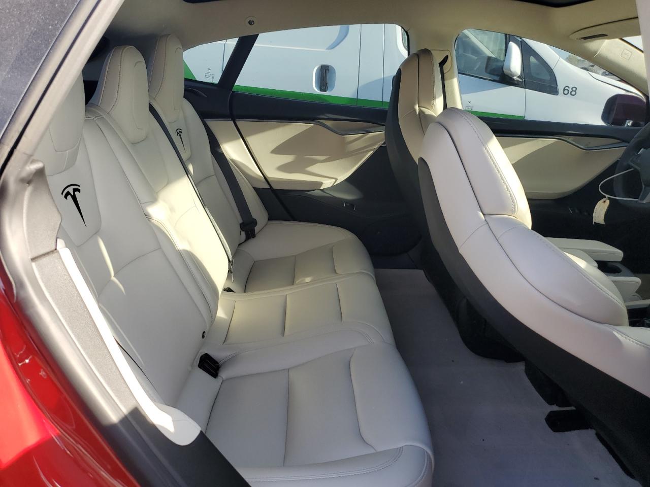 2018 Tesla Model S VIN: 5YJSA1E23JF260305 Lot: 81803115