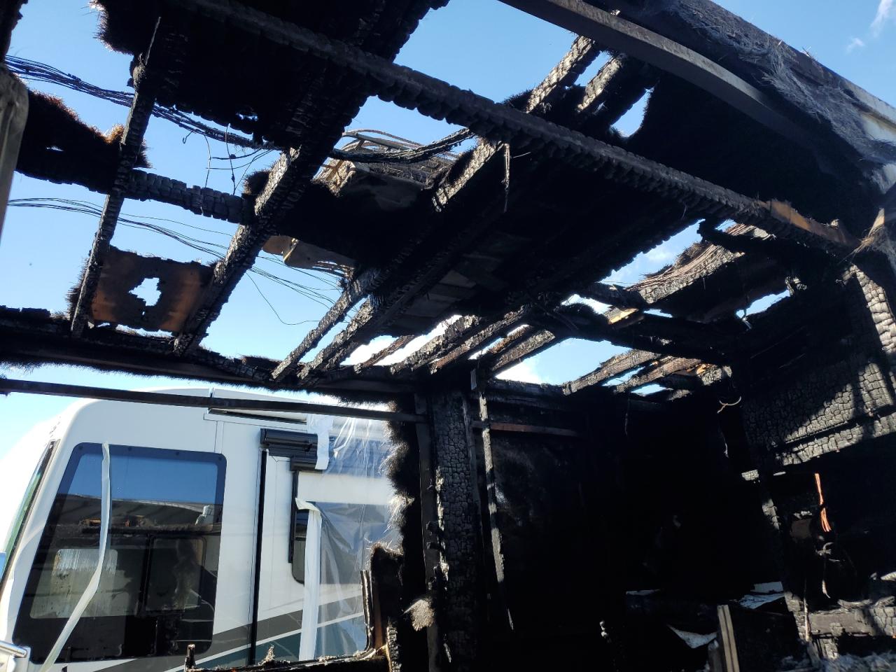 1990 Gillig Incomplete Motorhome Chassis VIN: 46GED0415L1041939 Lot: 87185815