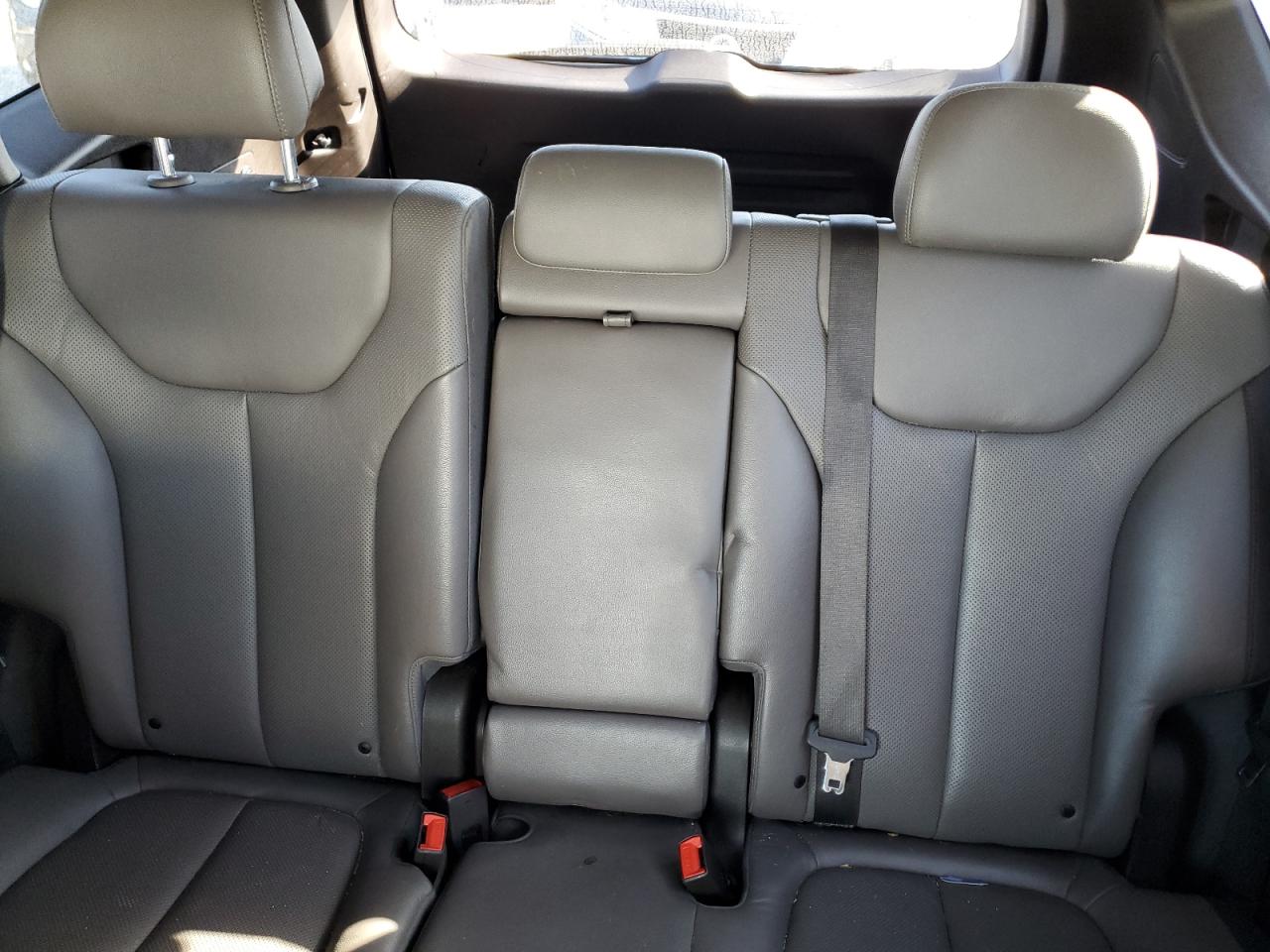 2020 Hyundai Santa Fe Limited VIN: 5NMS5CAA2LH182176 Lot: 85823775