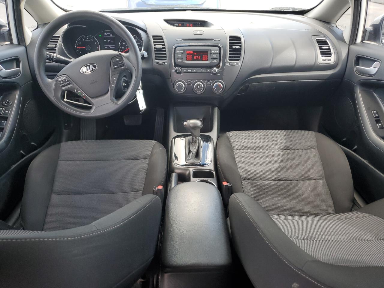 2018 Kia Forte Lx VIN: 3KPFK4A74JE245657 Lot: 86289625