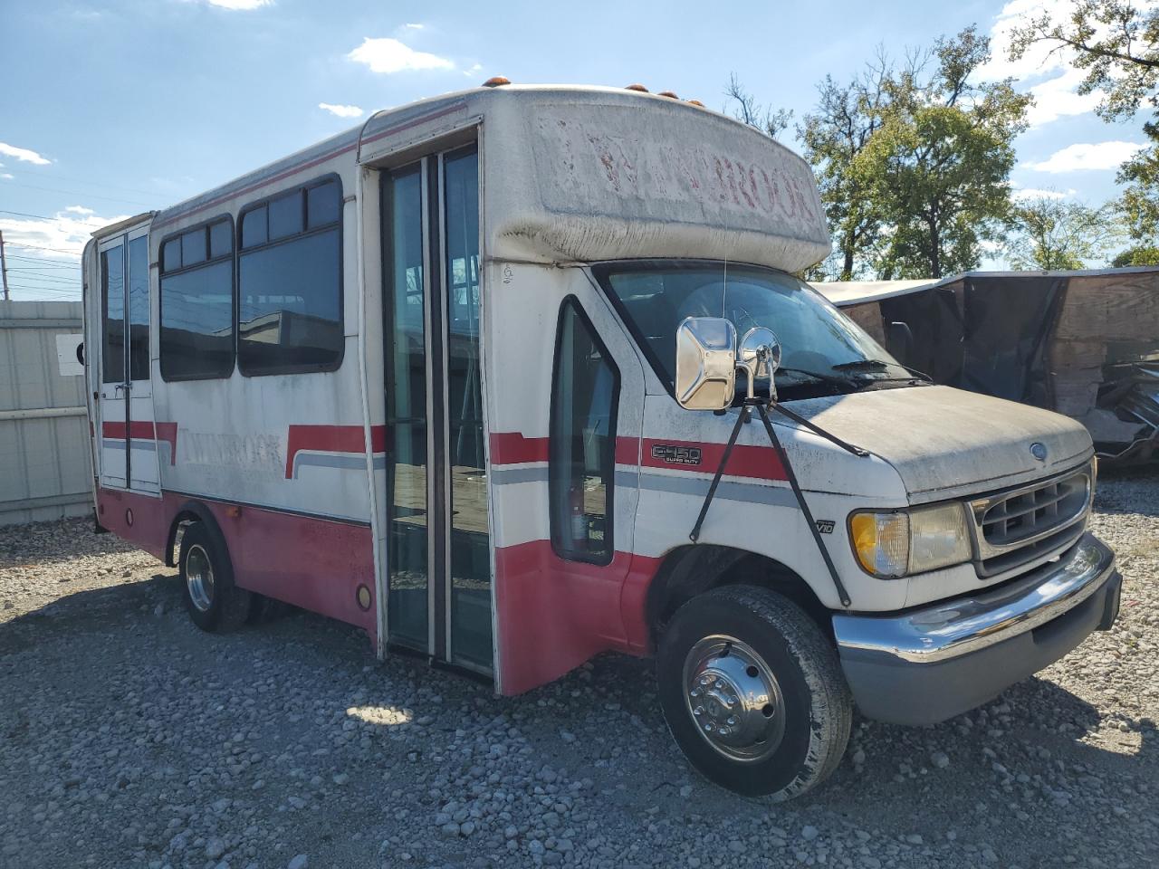 2000 Ford Econoline E450 Super Duty Cutaway Van