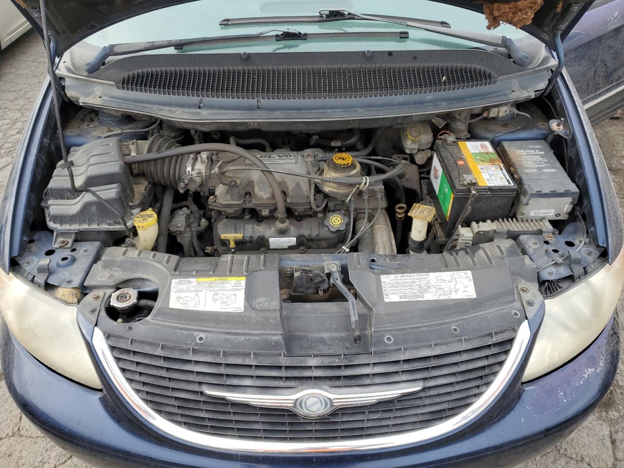 2002 Chrysler Town & Country Limited VIN: 2C8GP64L62R685226 Lot: 91086045