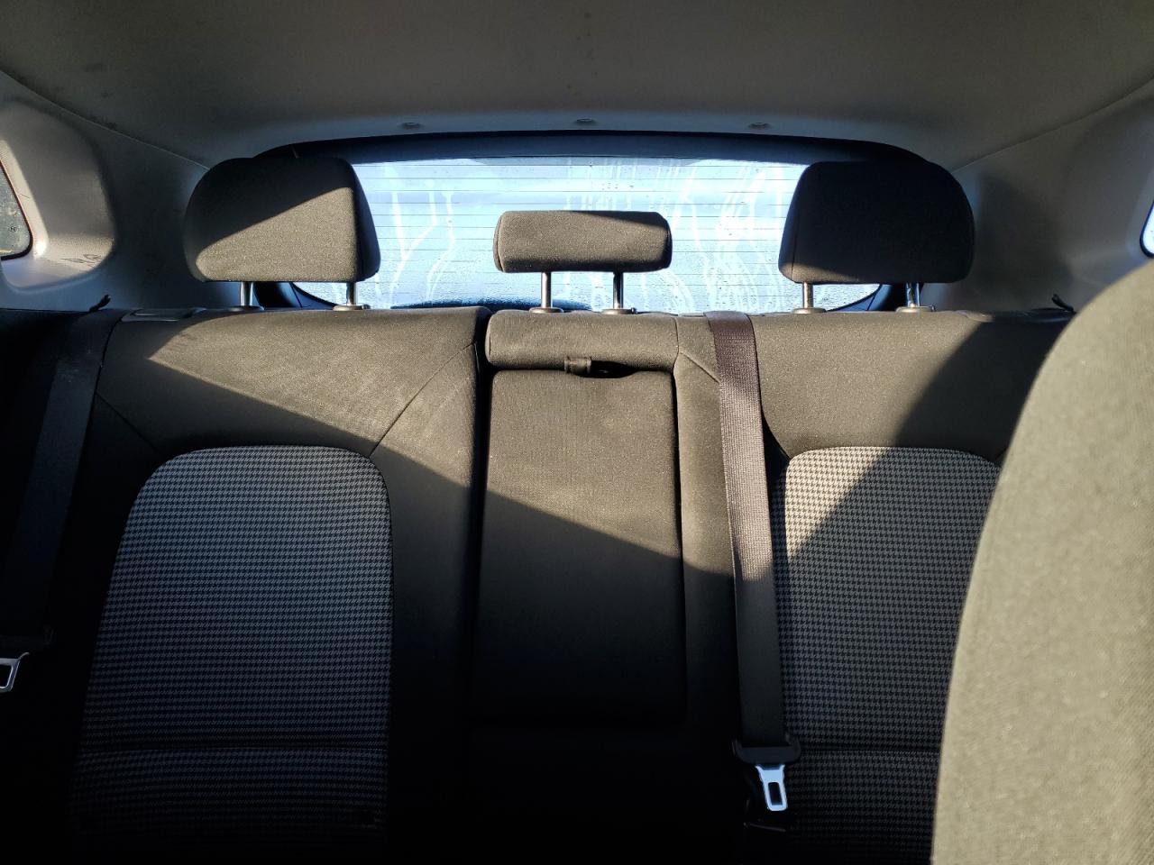 2020 Hyundai Kona Se VIN: KM8K12AAXLU477049 Lot: 86161965