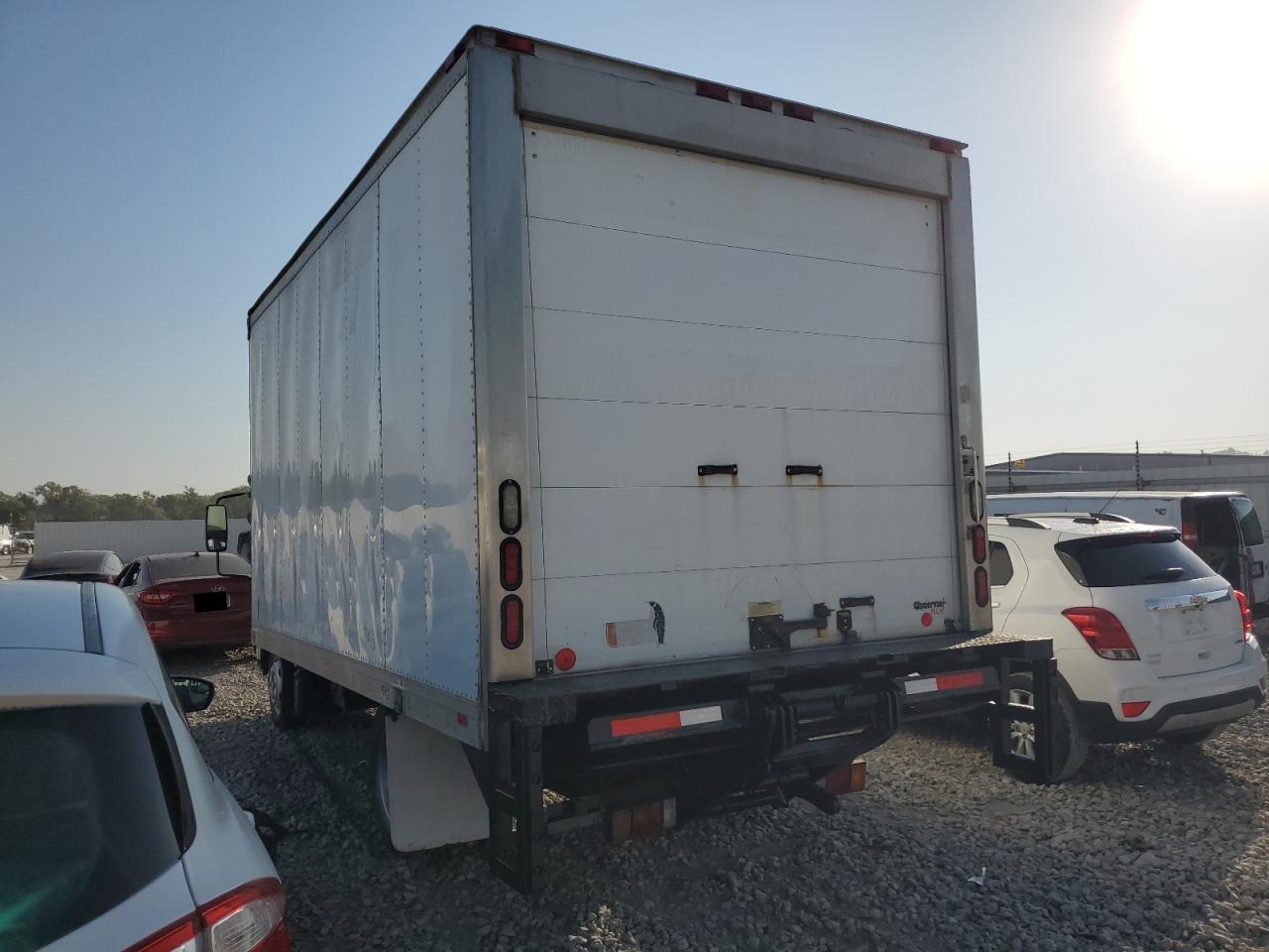2017 Isuzu Nqr - Semi Truck white van diesel JALE5W16XH7900189 photo #3