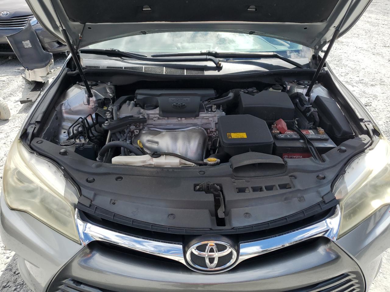2015 Toyota Camry Le VIN: 4T1BF1FK7FU941562 Lot: 86447625