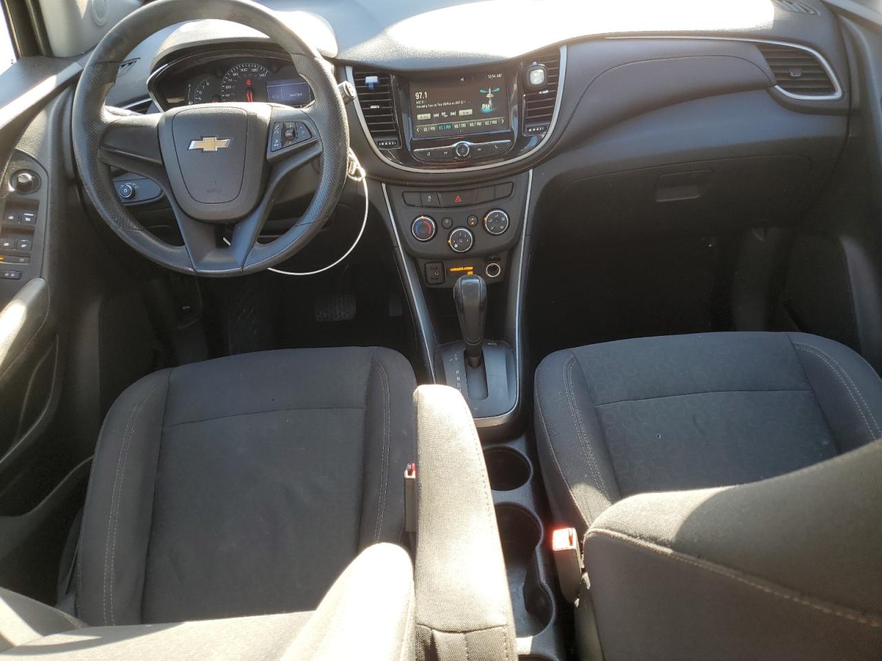 2017 Chevrolet Trax Ls VIN: 3GNCJKSB8HL270250 Lot: 87438315