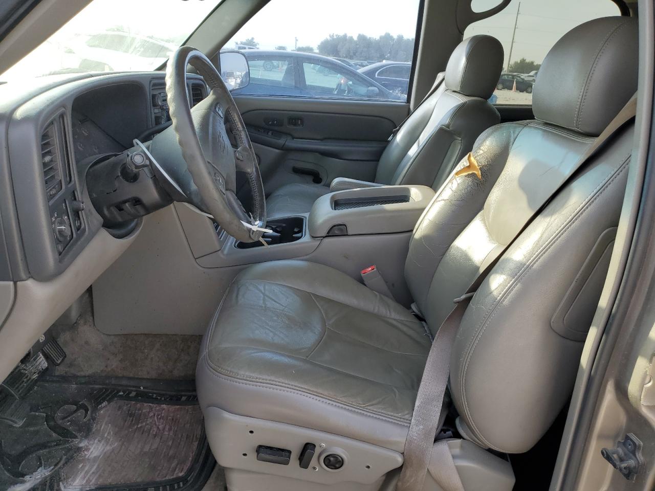 2003 Chevrolet Tahoe C1500 VIN: 1GNEC13Z43R137396 Lot: 87009255