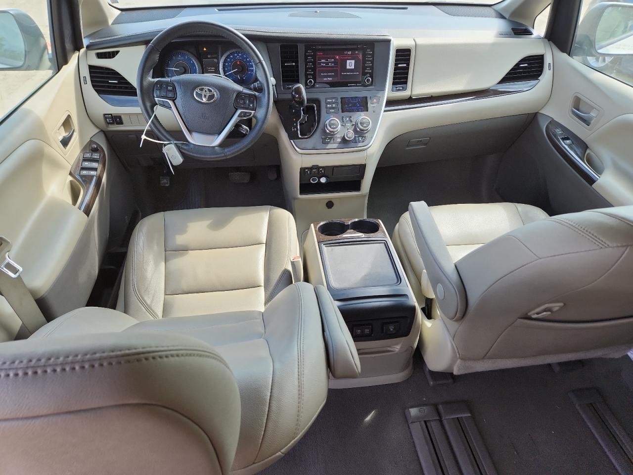 2020 Toyota Sienna Xle VIN: 5TDYZ3DC9LS042036 Lot: 81950825