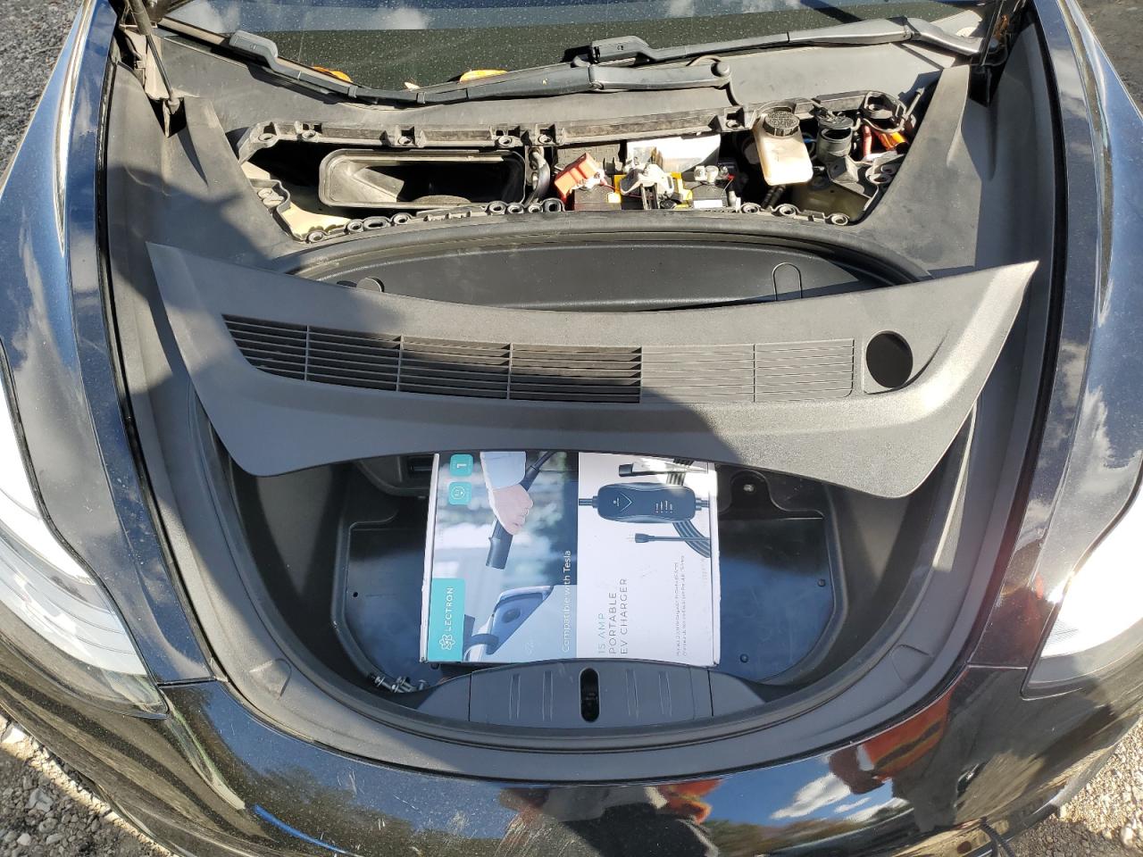 2018 Tesla Model 3 VIN: 5YJ3E1EB6JF103196 Lot: 87474185