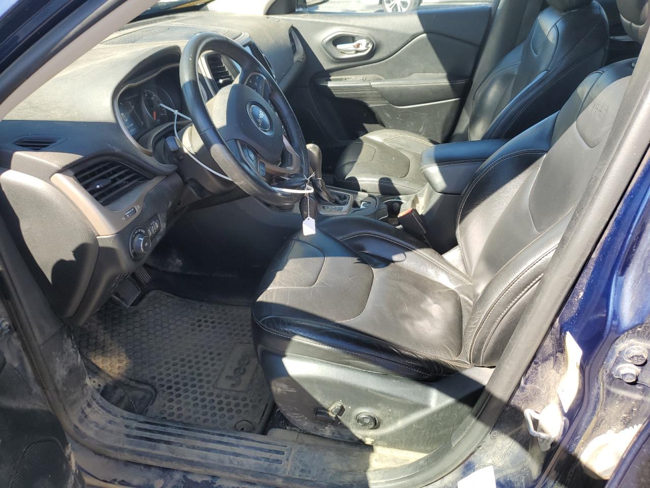 2015 Jeep Cherokee Latitude VIN: 1C4PJMCS2FW578042 Lot: 85941165